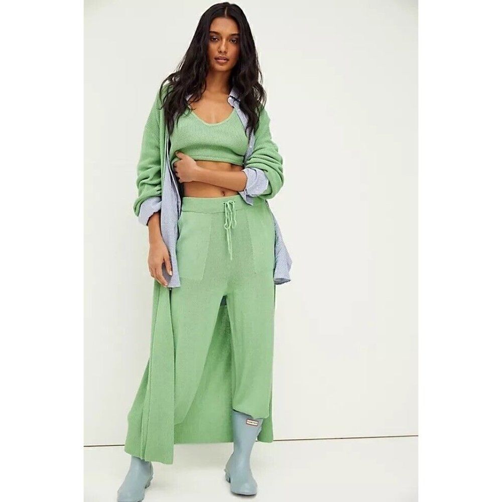 Nwt Free People Living In This Sweater 2 Piece Cardigan & Pant Set Green